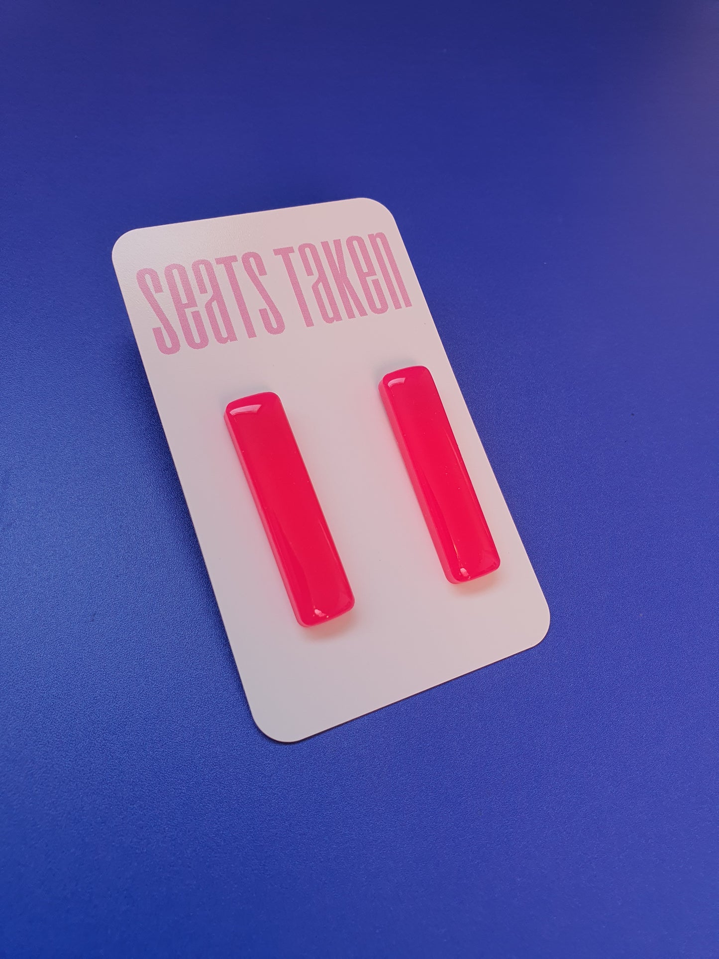 Mini bar studs neon pink